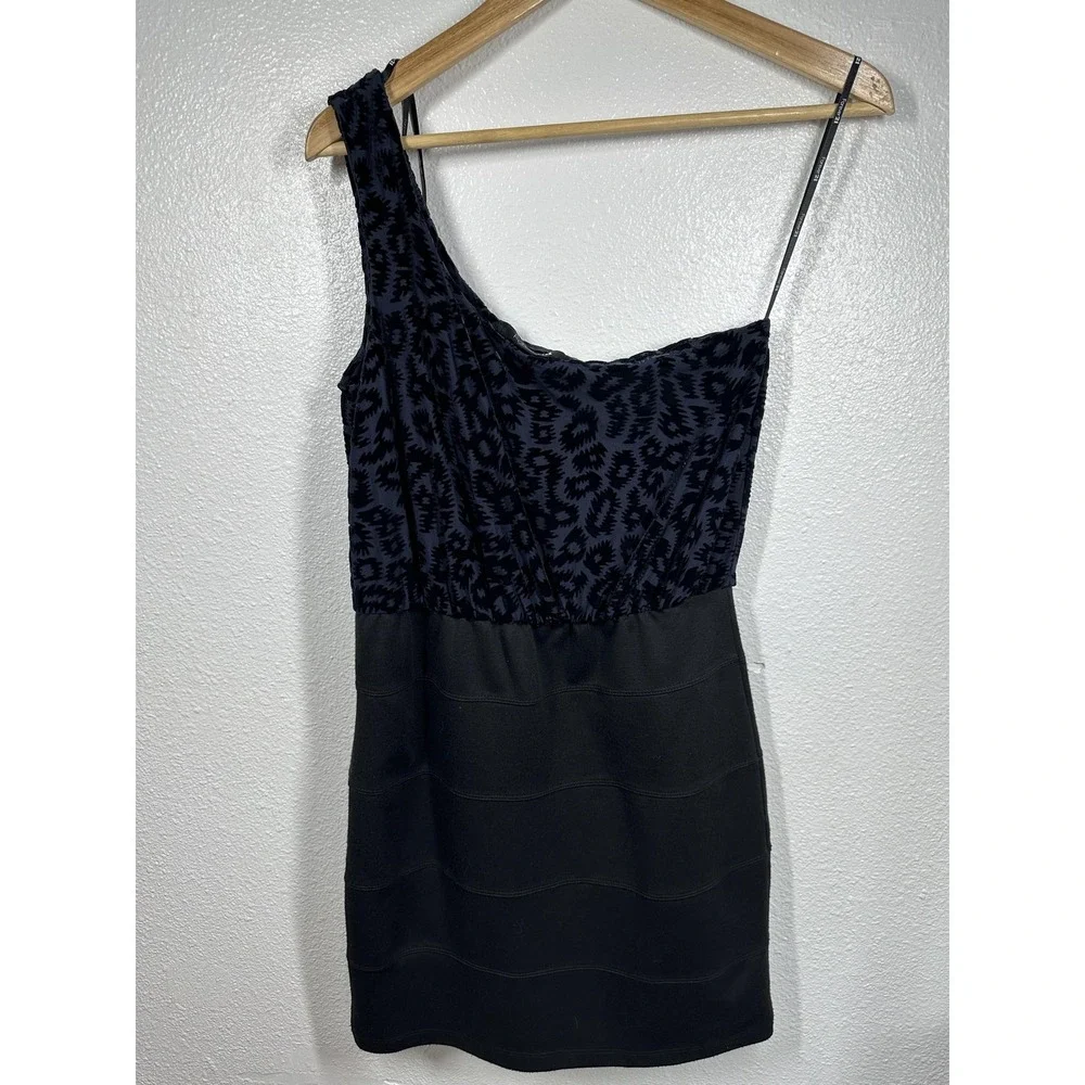 Forever 21 Dress Womens Medium Black Blue One Shoulder Velvet Bodycon Cocktail‎